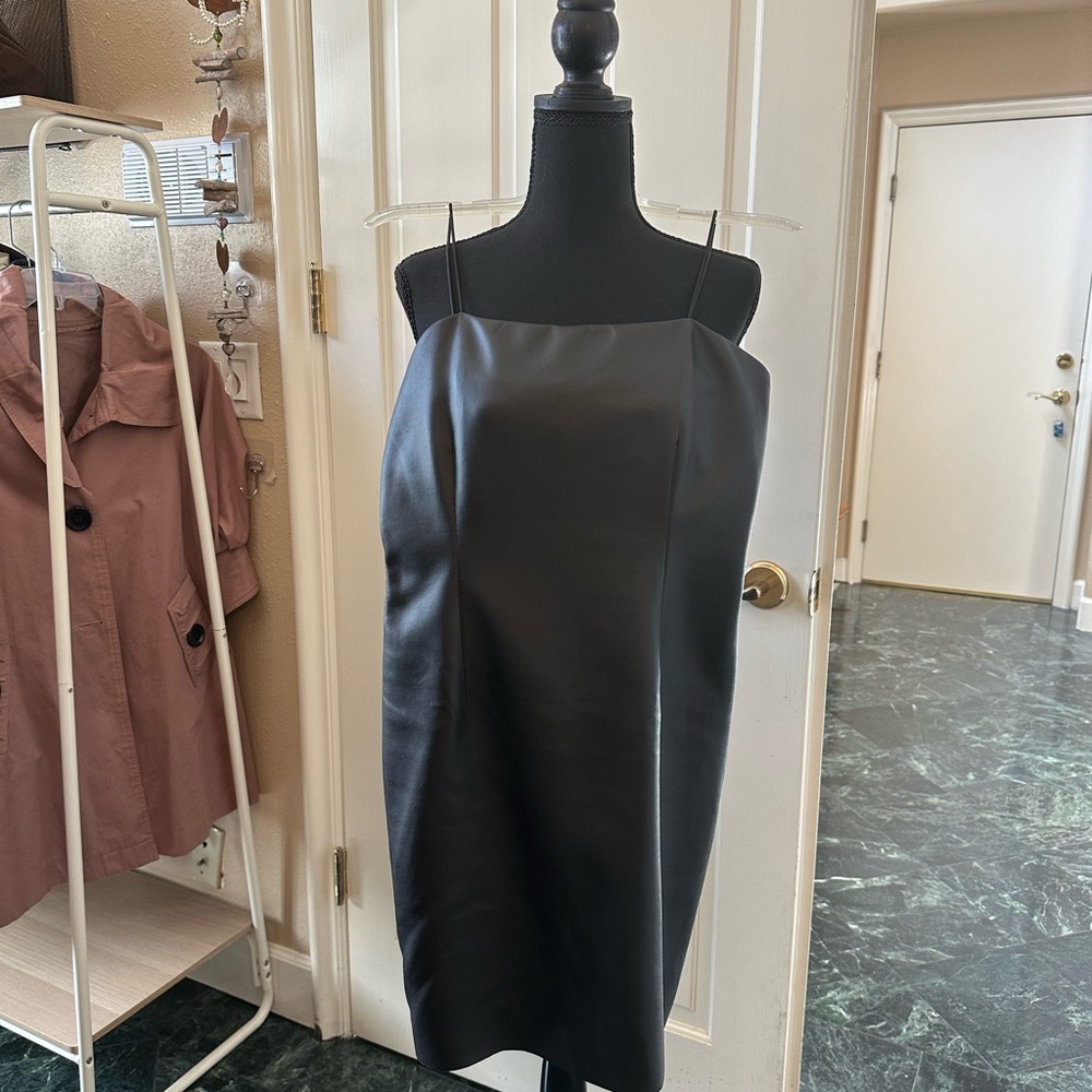 Aqua Strapless Black Dress